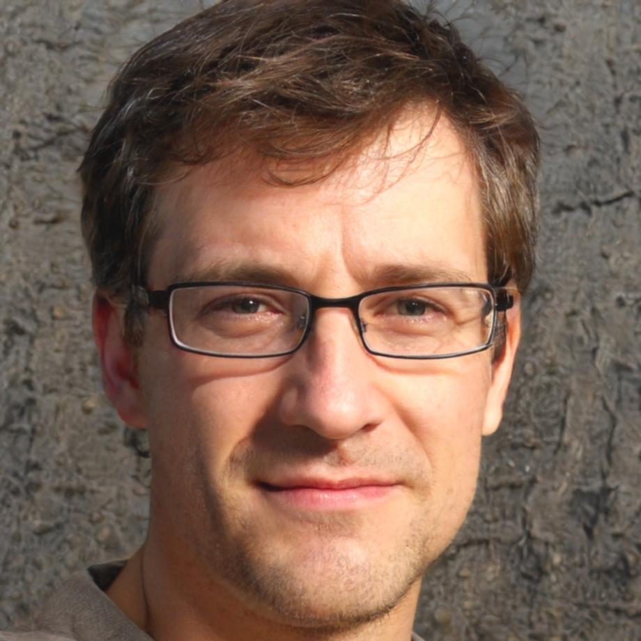 Portrait von Finanzexperte Lennart Brauner